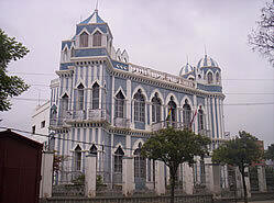 Tarija, Bolivia, El Castillo Azul